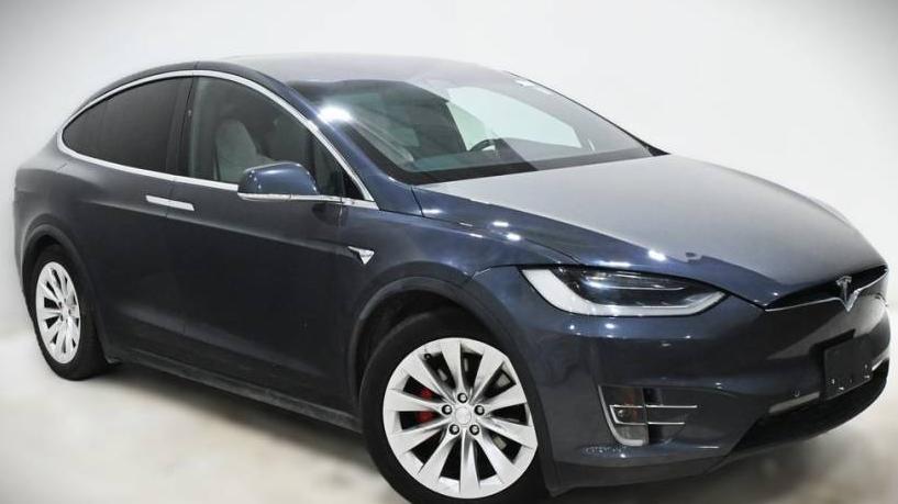 TESLA MODEL X 2018 5YJXCAE46JF134182 image